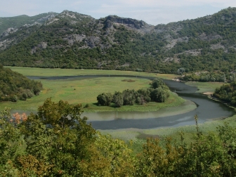 Der Fluss Crnojević
