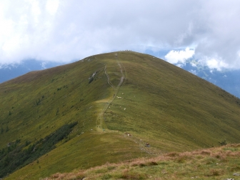 Blick zurück zum Vorderen Wöllaner Nock.