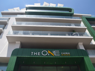 Hotel The One